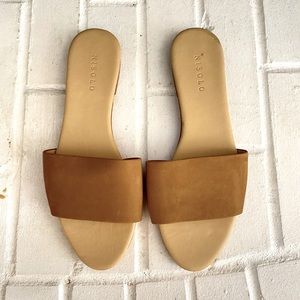 Nisolo flats
